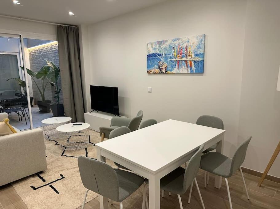 Precioso Apartamento Con Patio. Pyp Валенсия Экстерьер фото